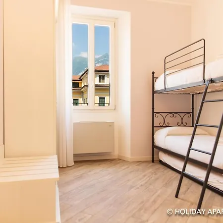 Diamond Apartment *