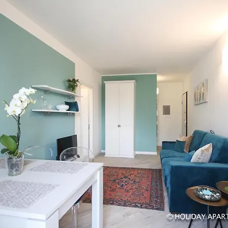 Diamond Apartment