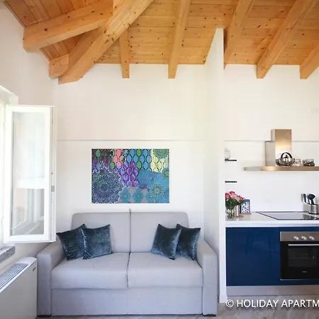 Diamond Apartment