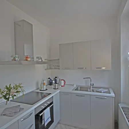 Apartment Diamond